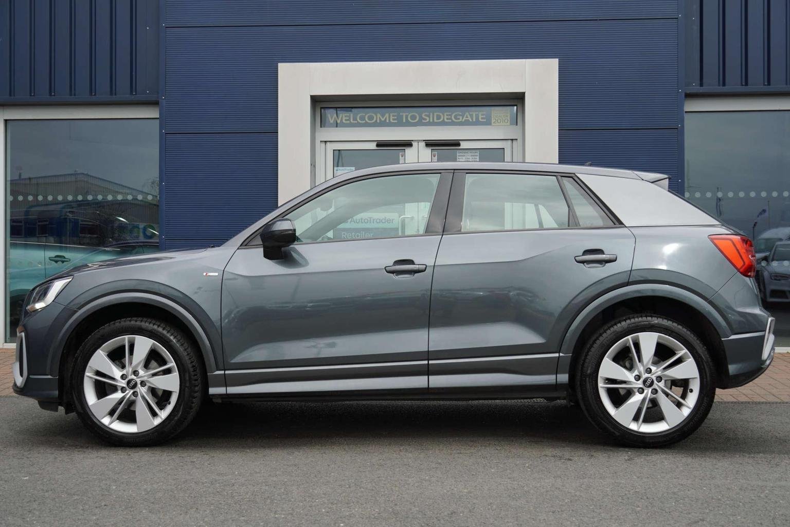 Audi Q2