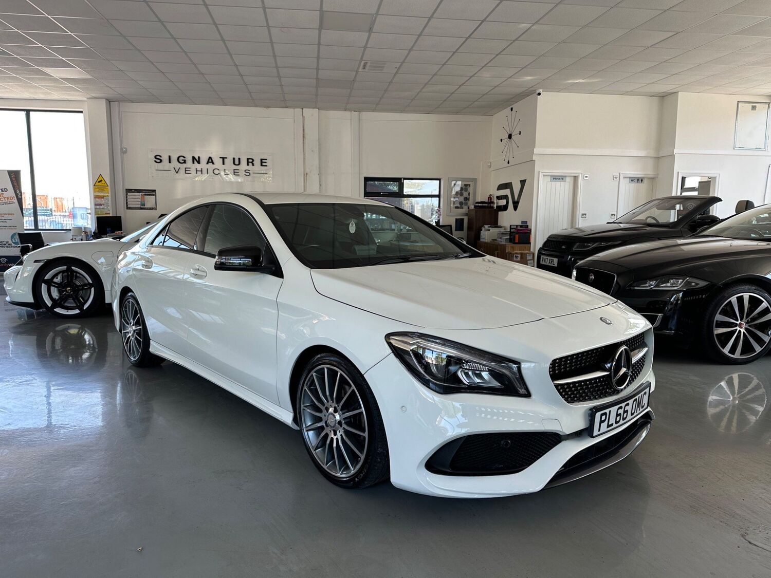 Mercedes Benz CLA