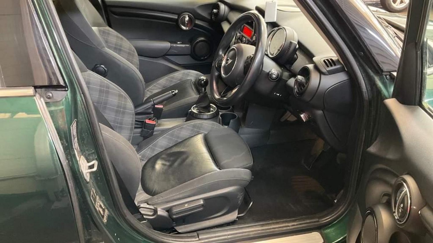 MINI Hatch