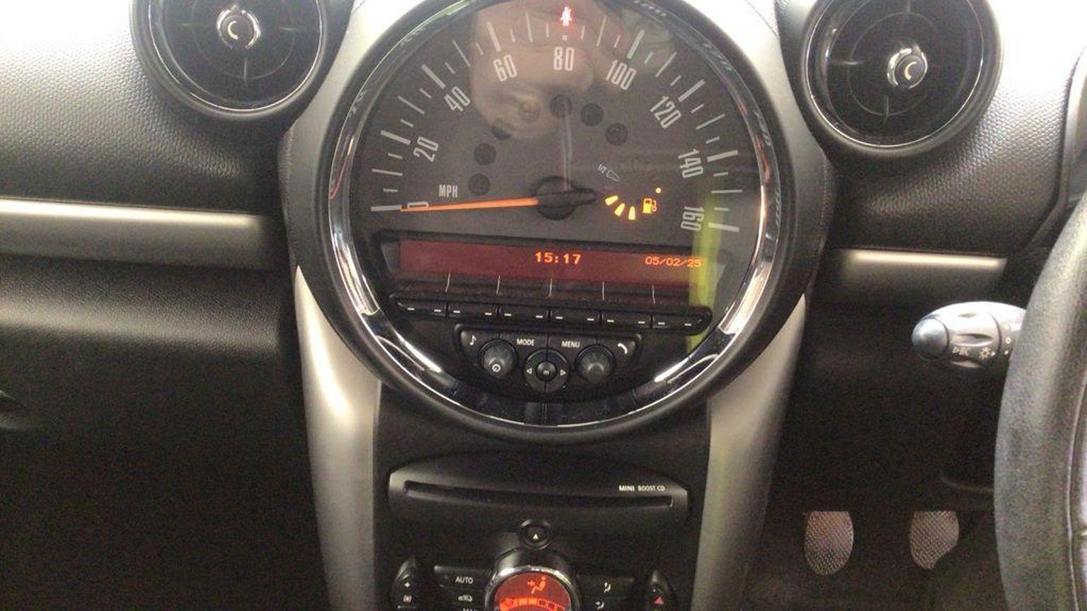 MINI Paceman
