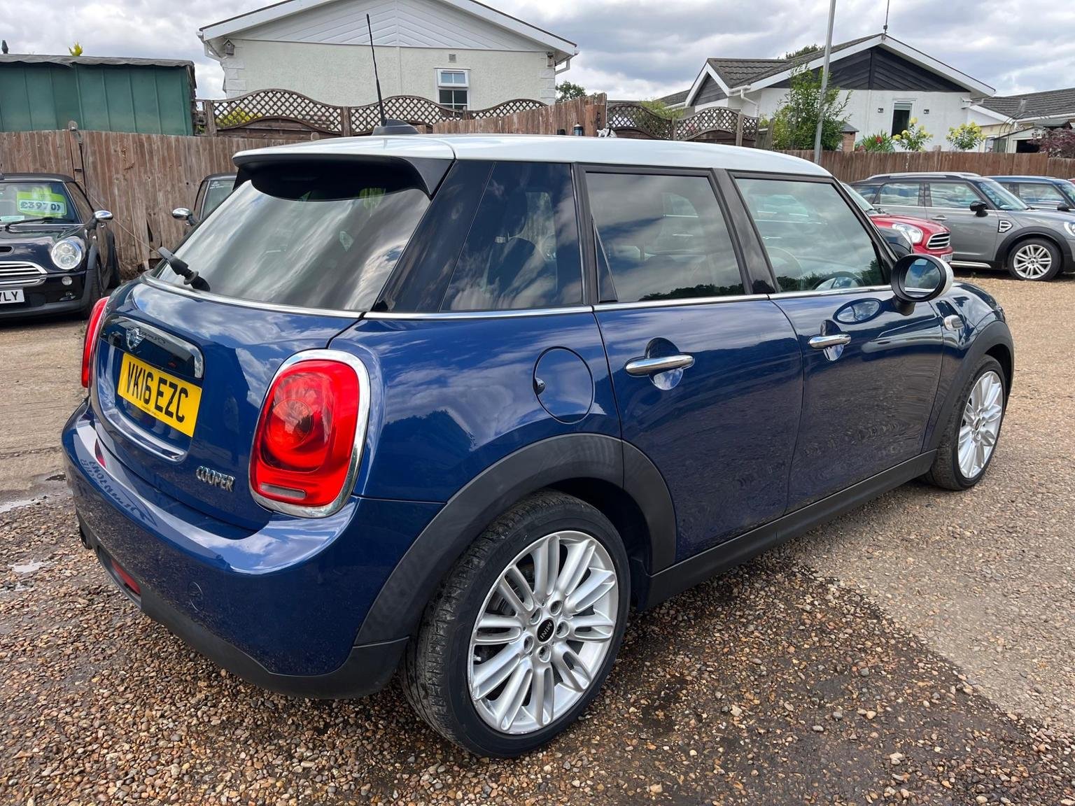 MINI Hatch