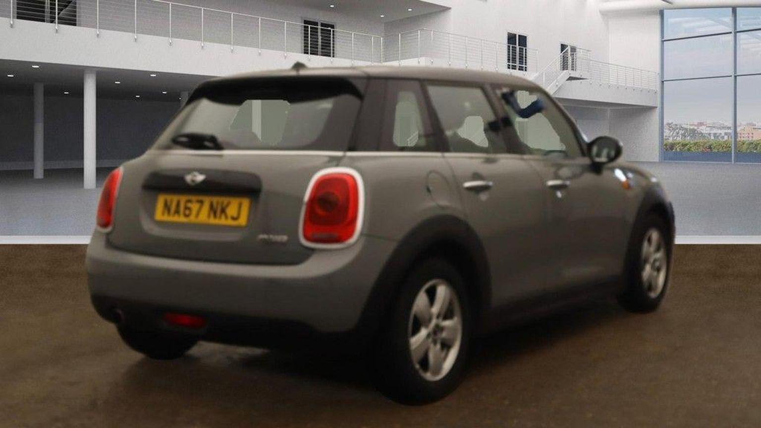 MINI Hatch