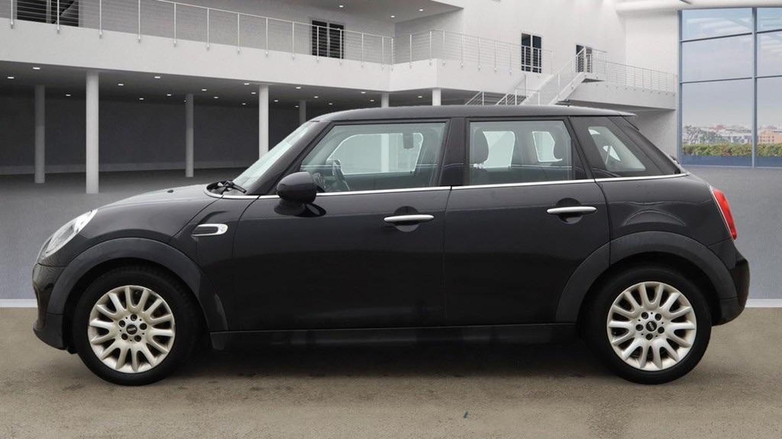 MINI Hatch