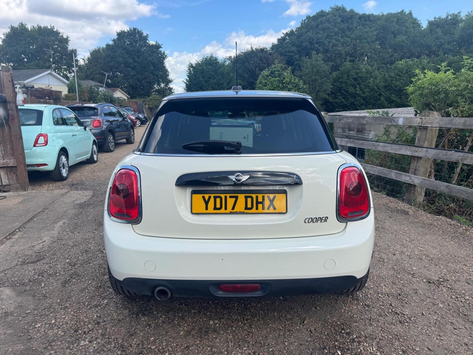 MINI Hatch