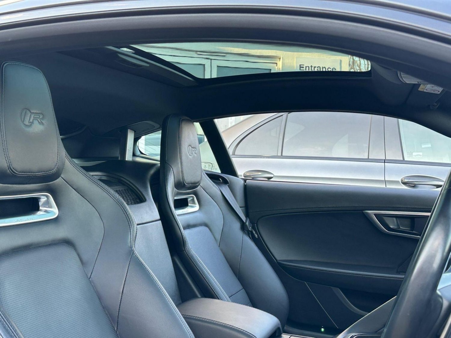 Jaguar F Type