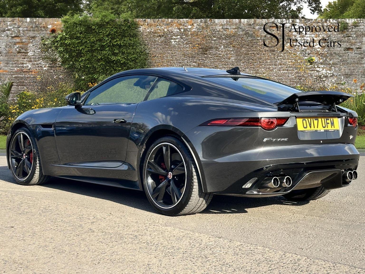 Jaguar F Type