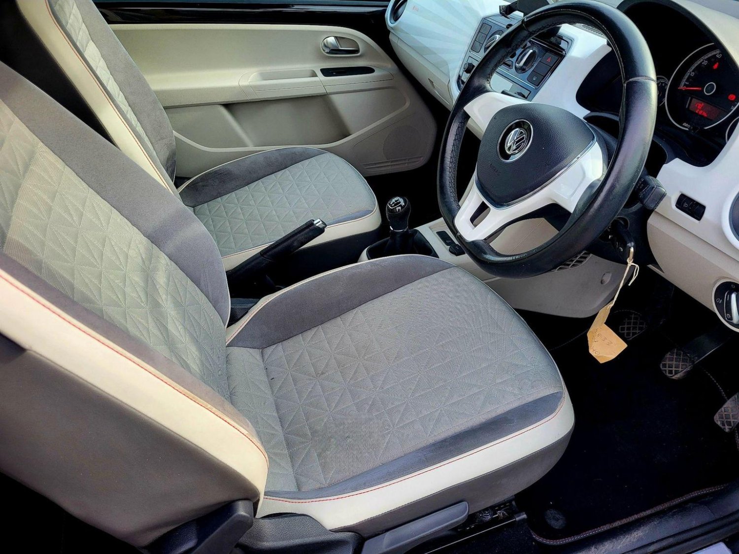 Volkswagen UP