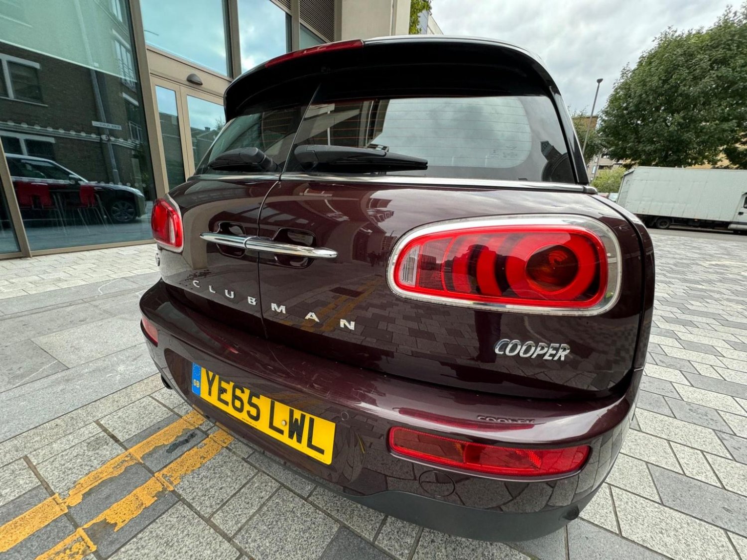 MINI Clubman