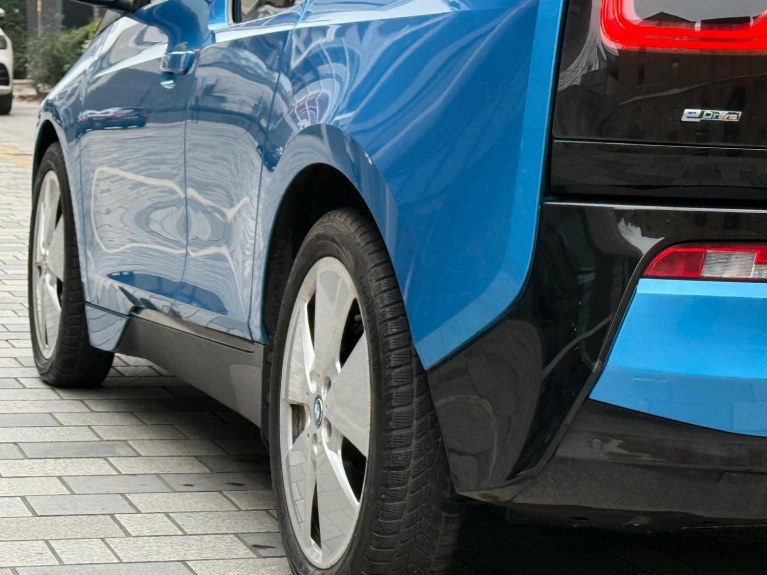 BMW i3