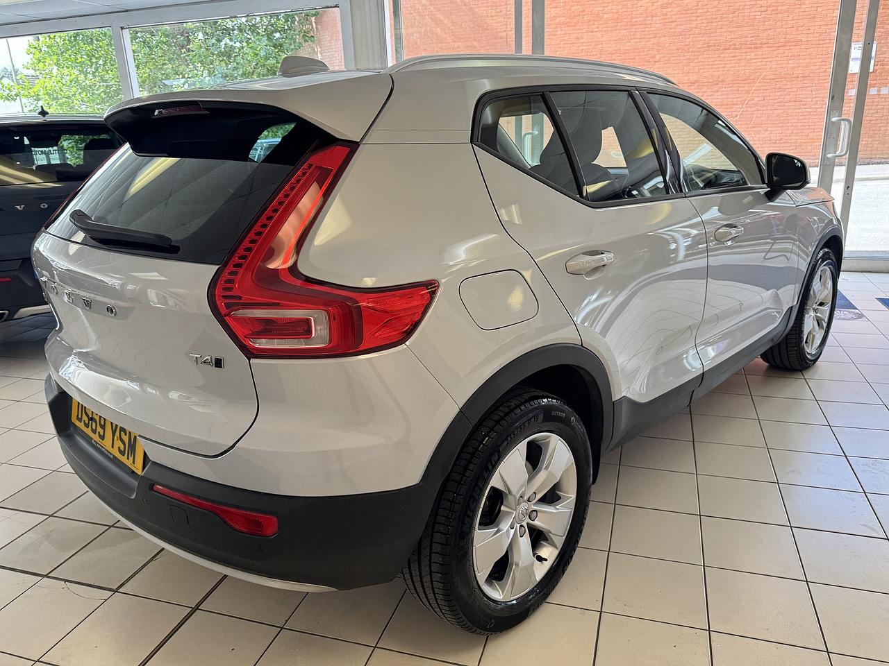 Volvo XC40