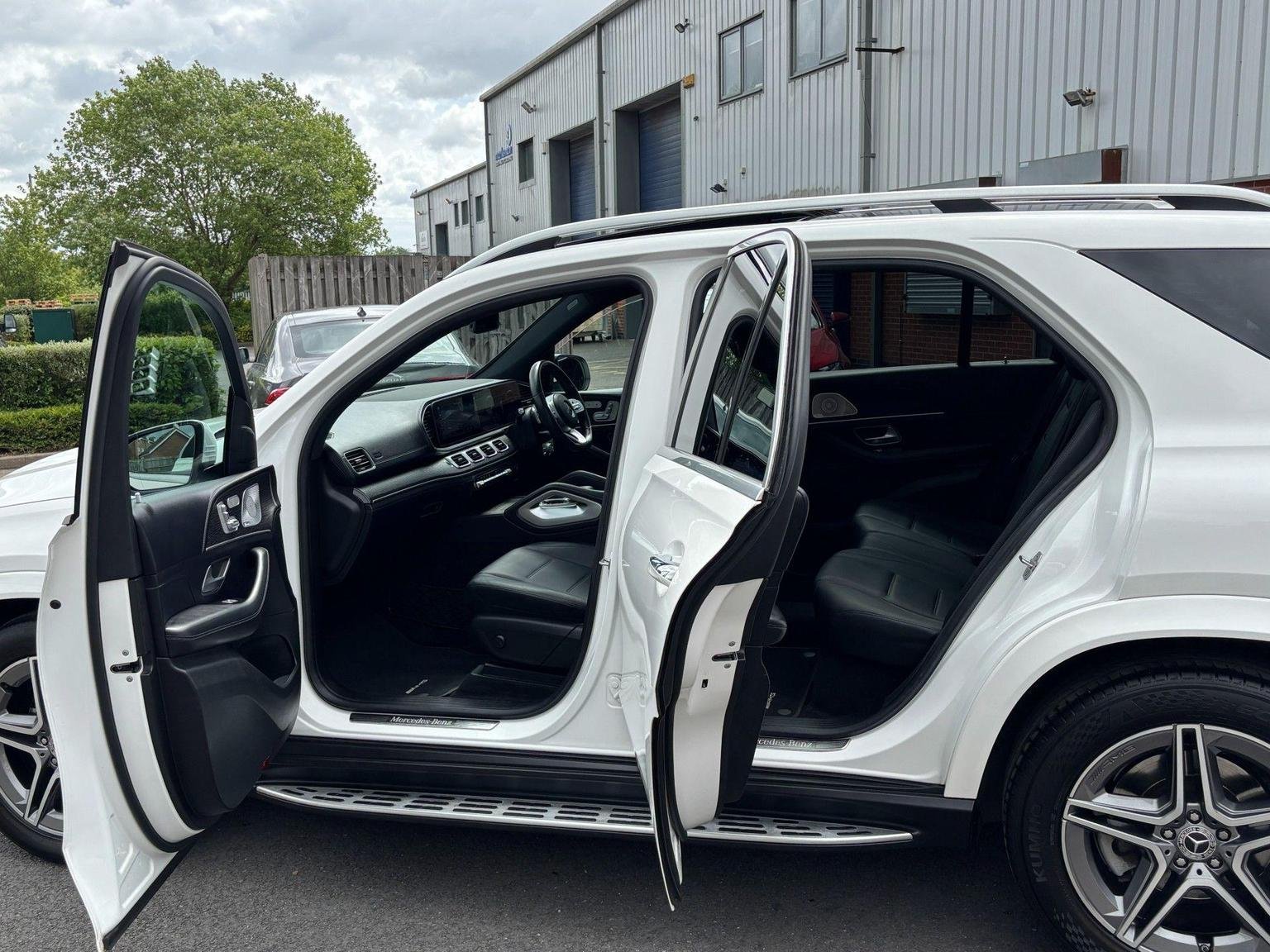 Mercedes Benz GLE-CLASS