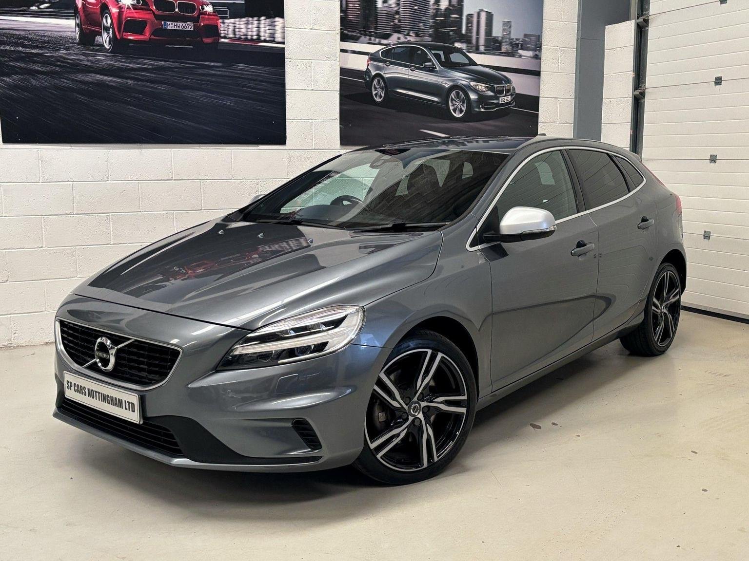 Volvo V40