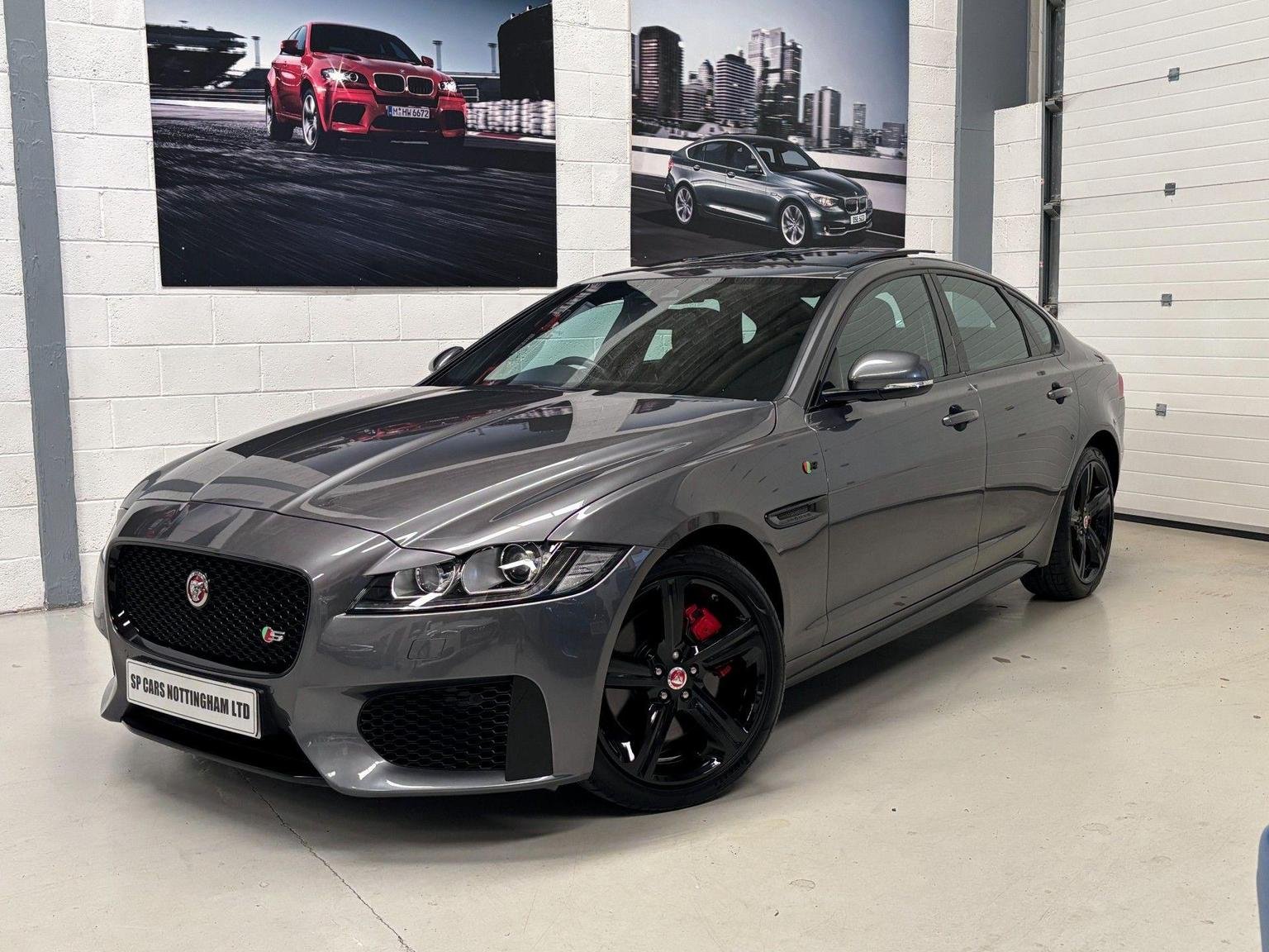 Jaguar XF