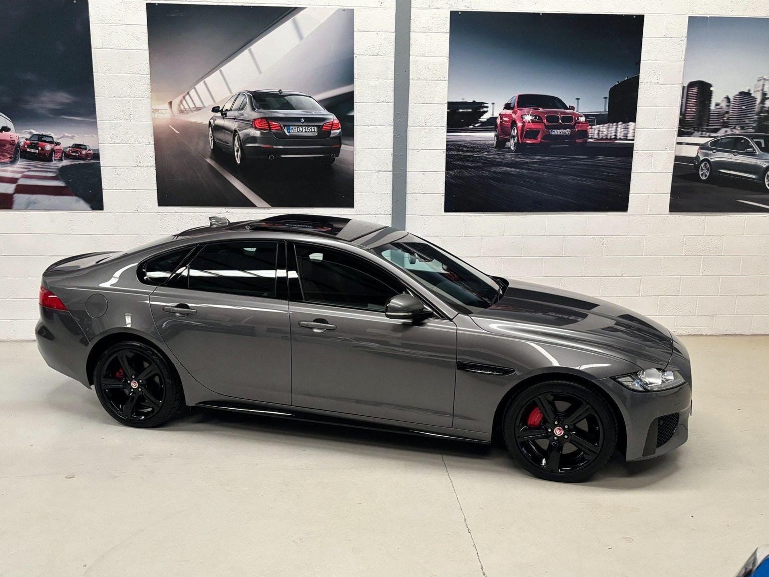 Jaguar XF