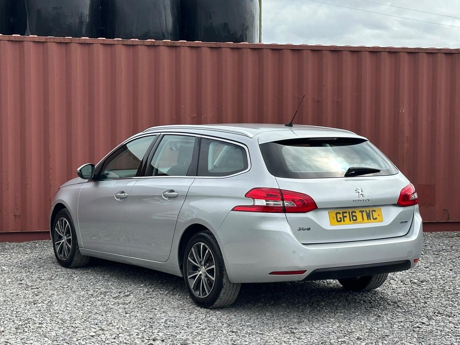Peugeot 308