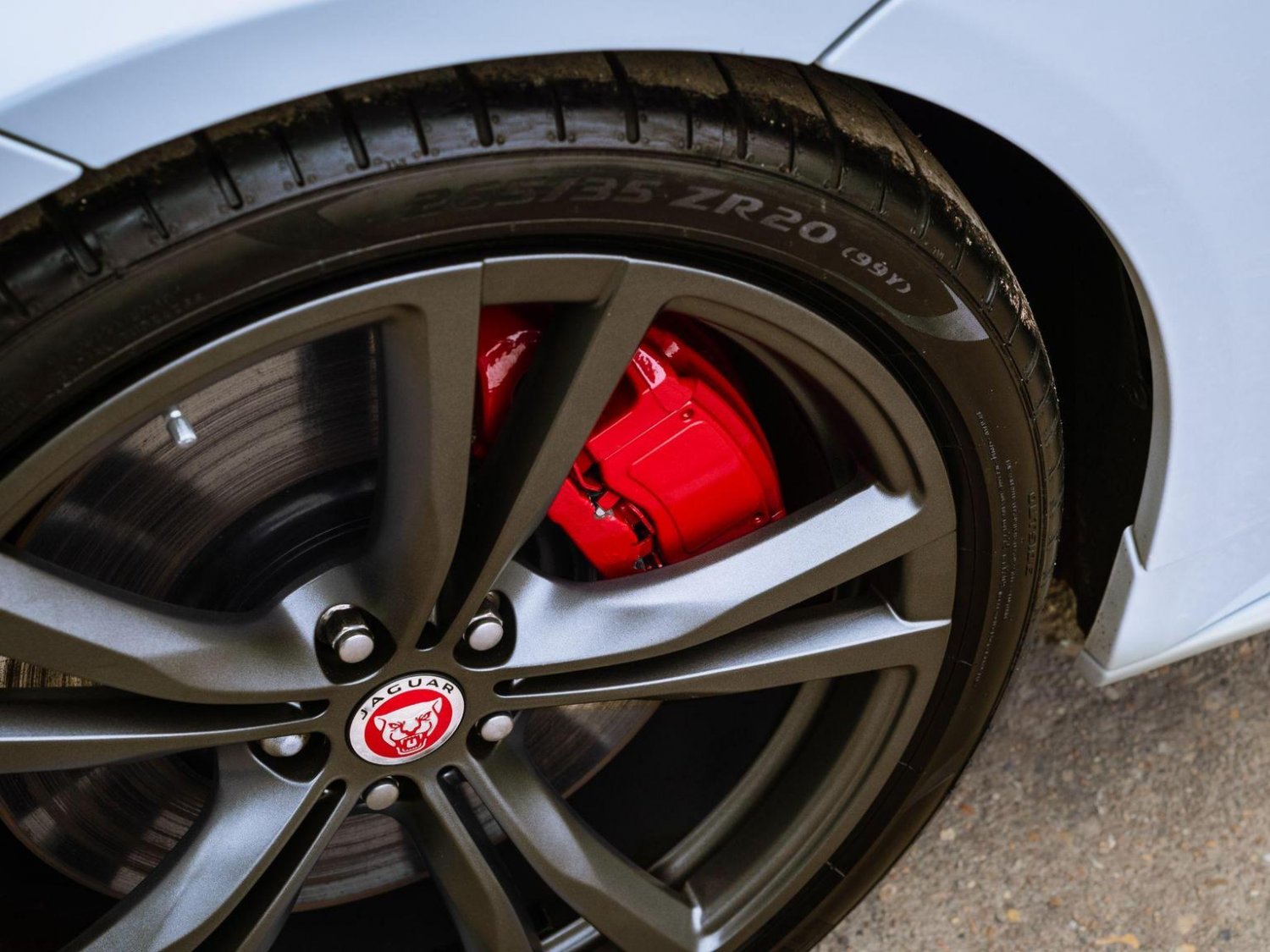 Jaguar F Type