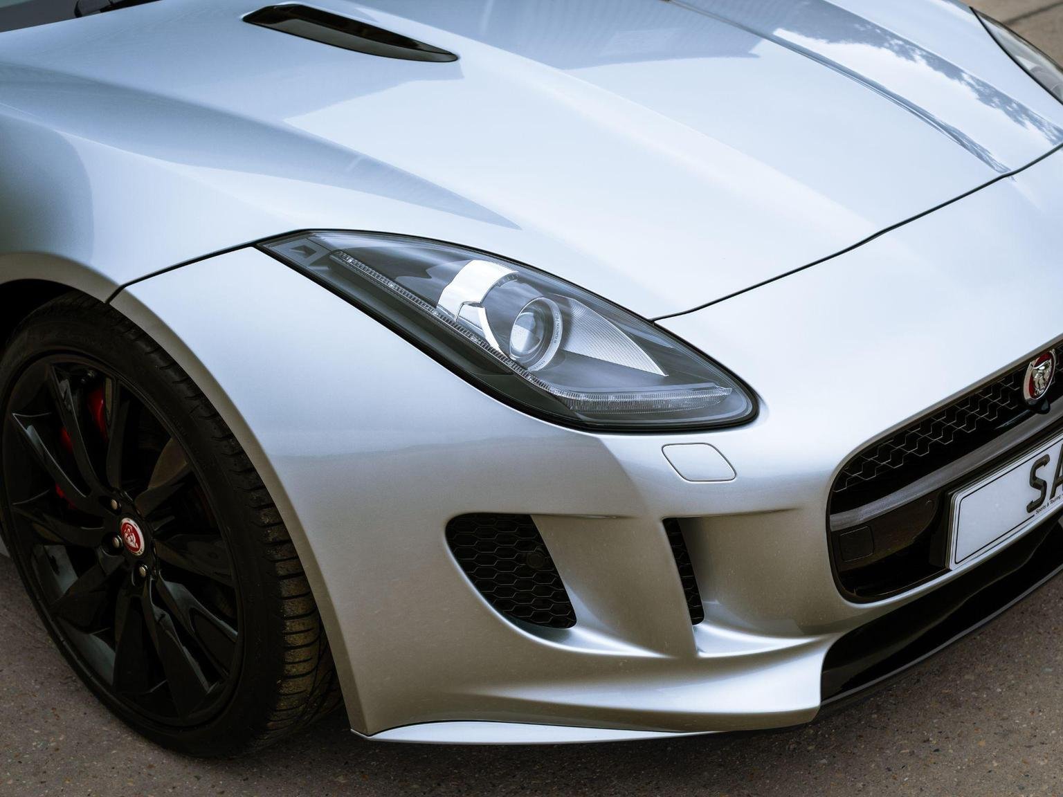 Jaguar F Type