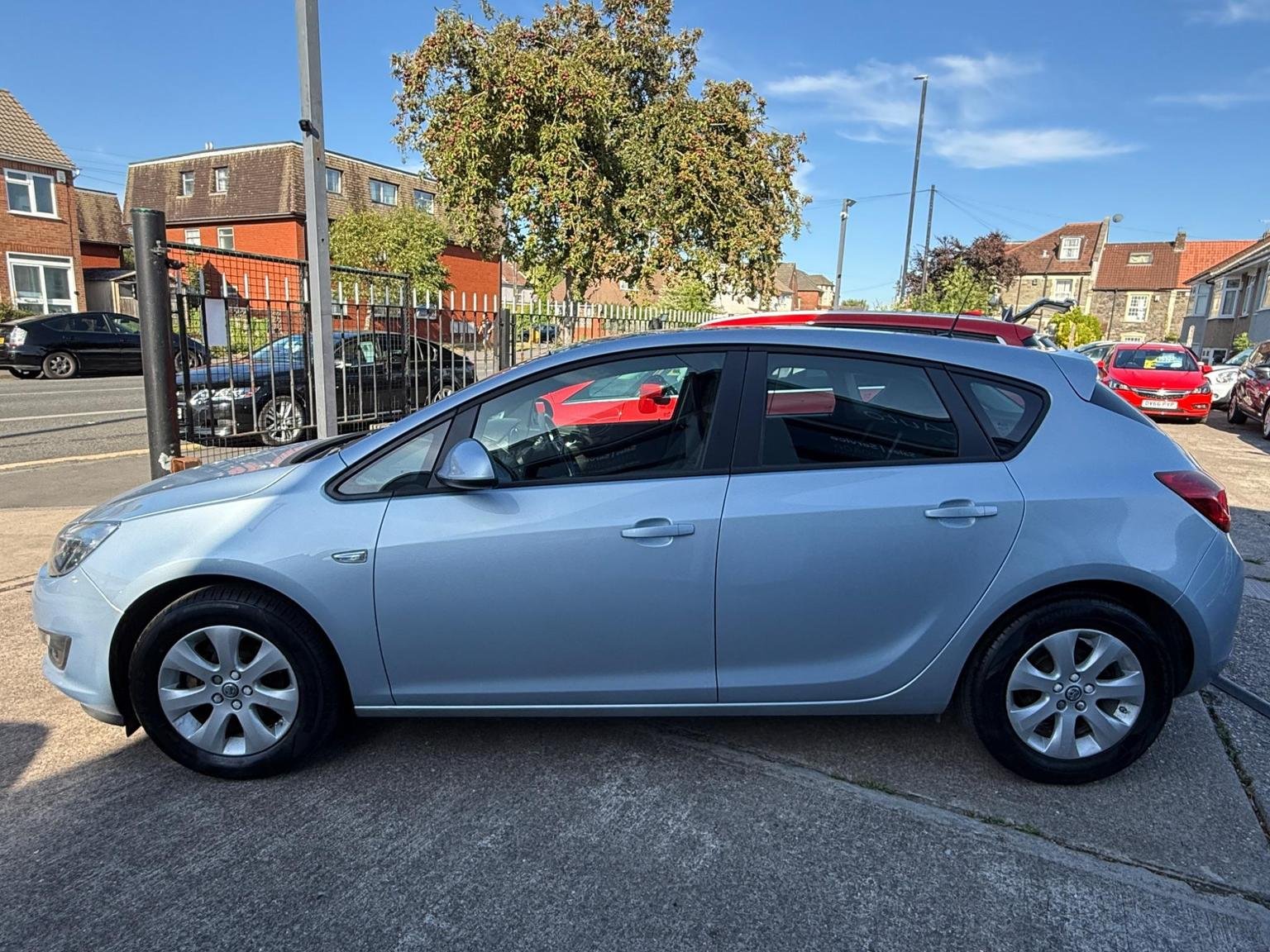 Vauxhall Astra