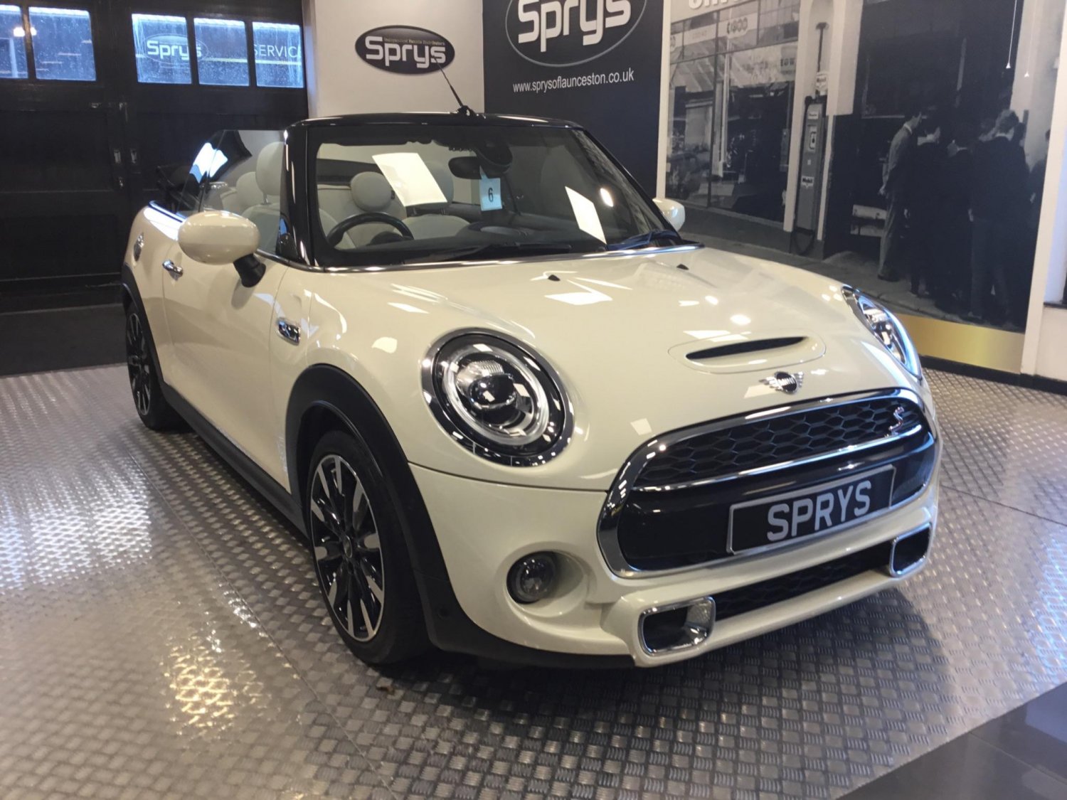 MINI Convertible