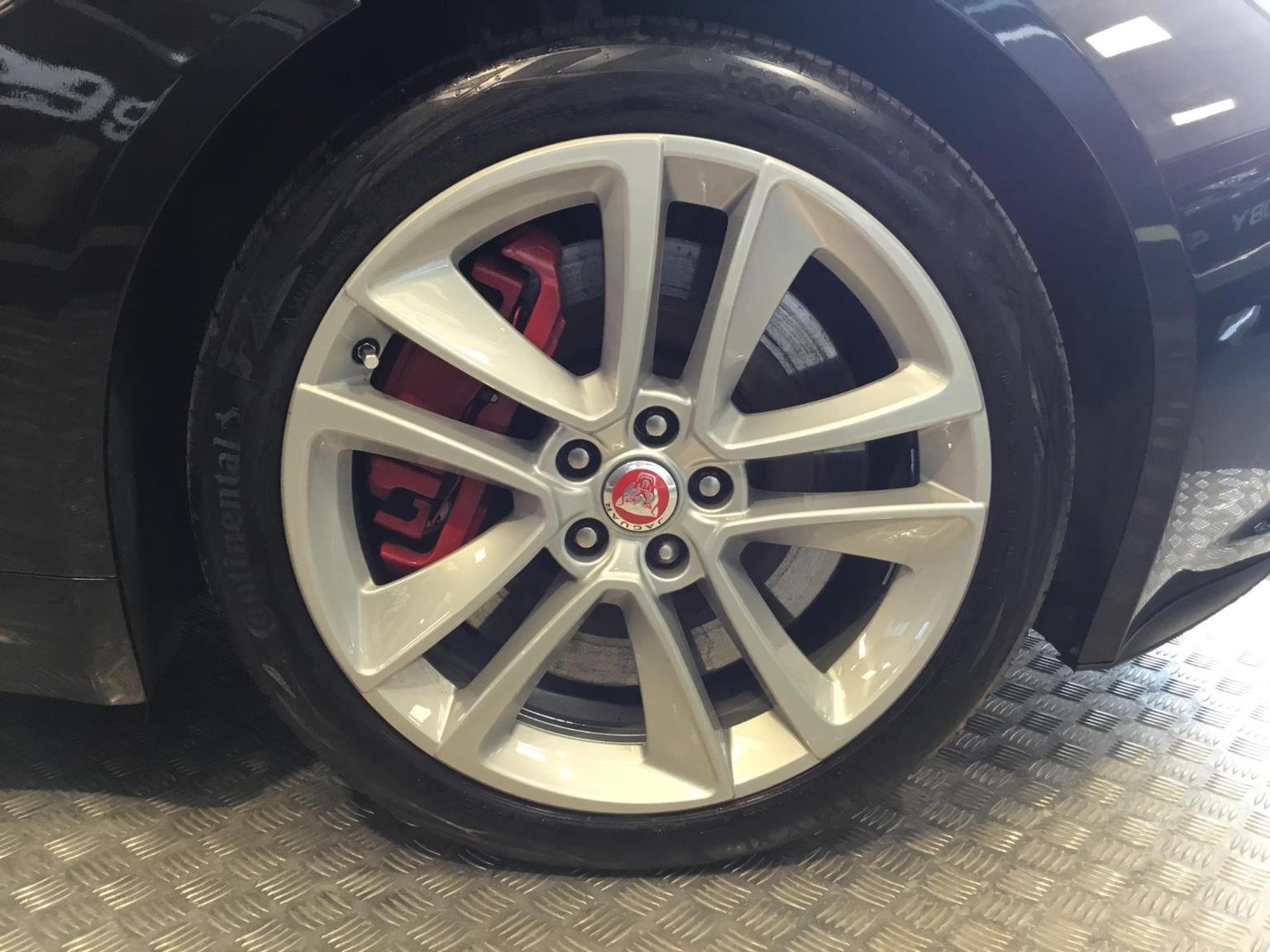 Jaguar F Type