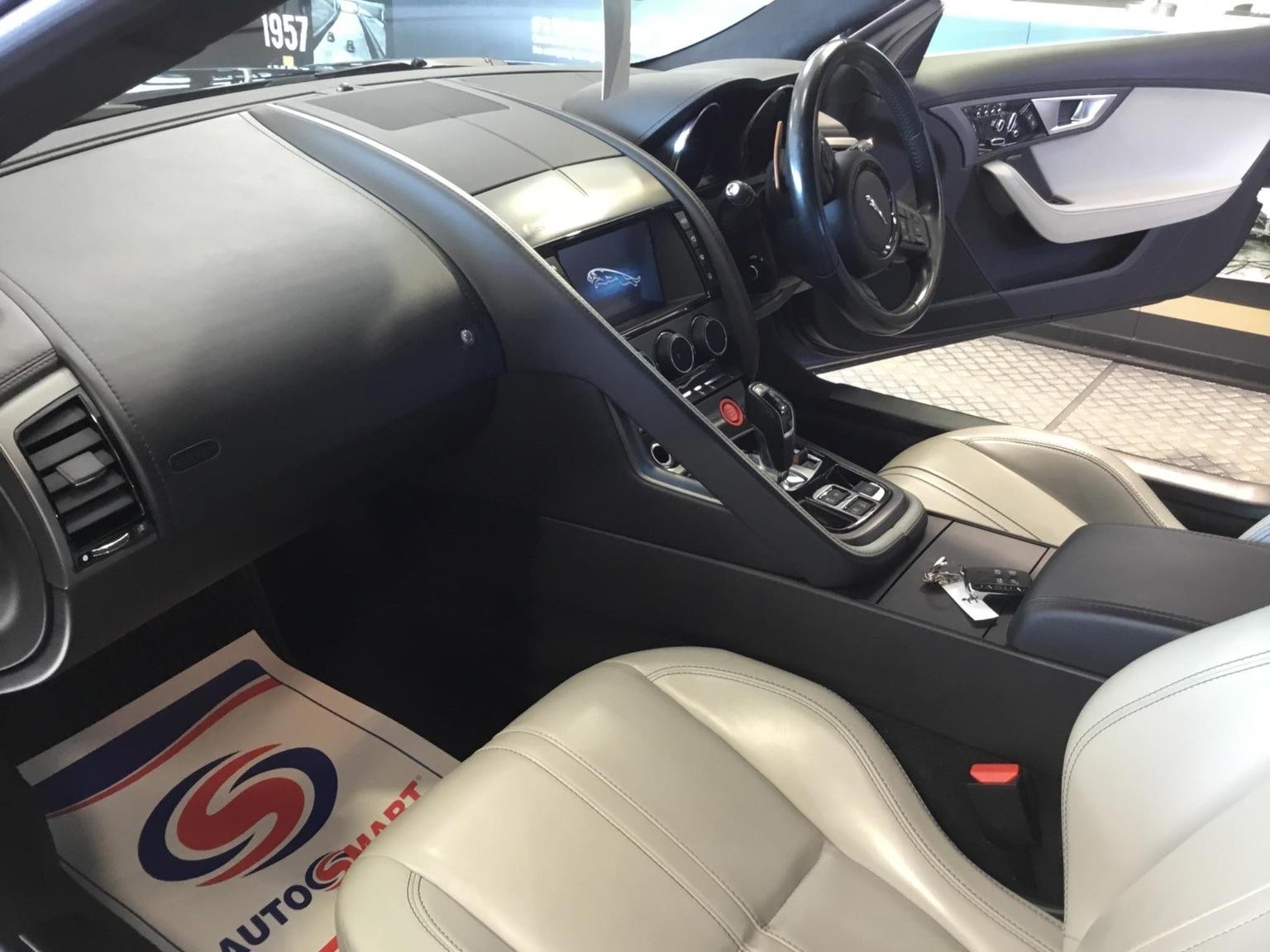 Jaguar F Type