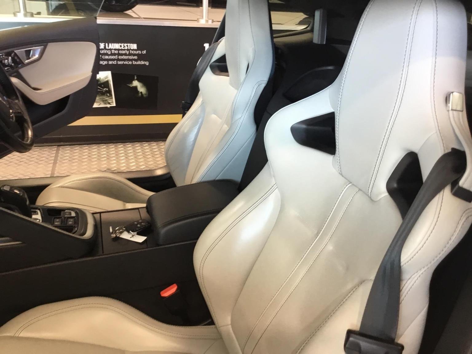 Jaguar F Type