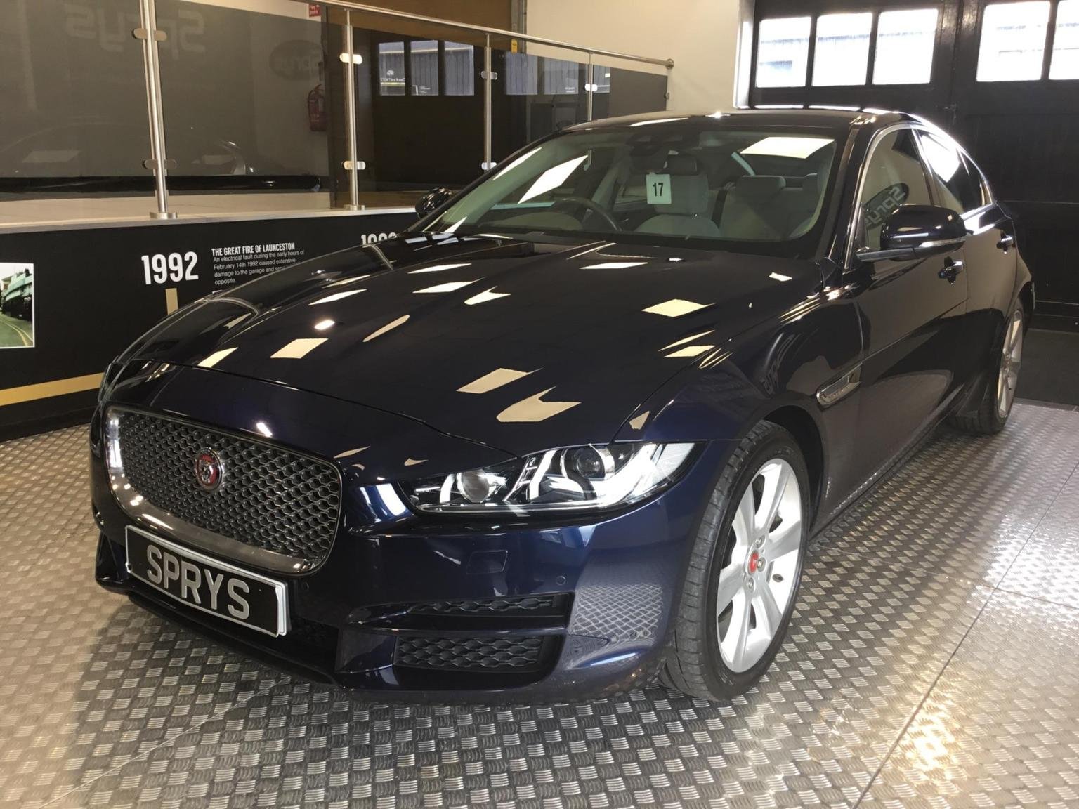 Jaguar XE