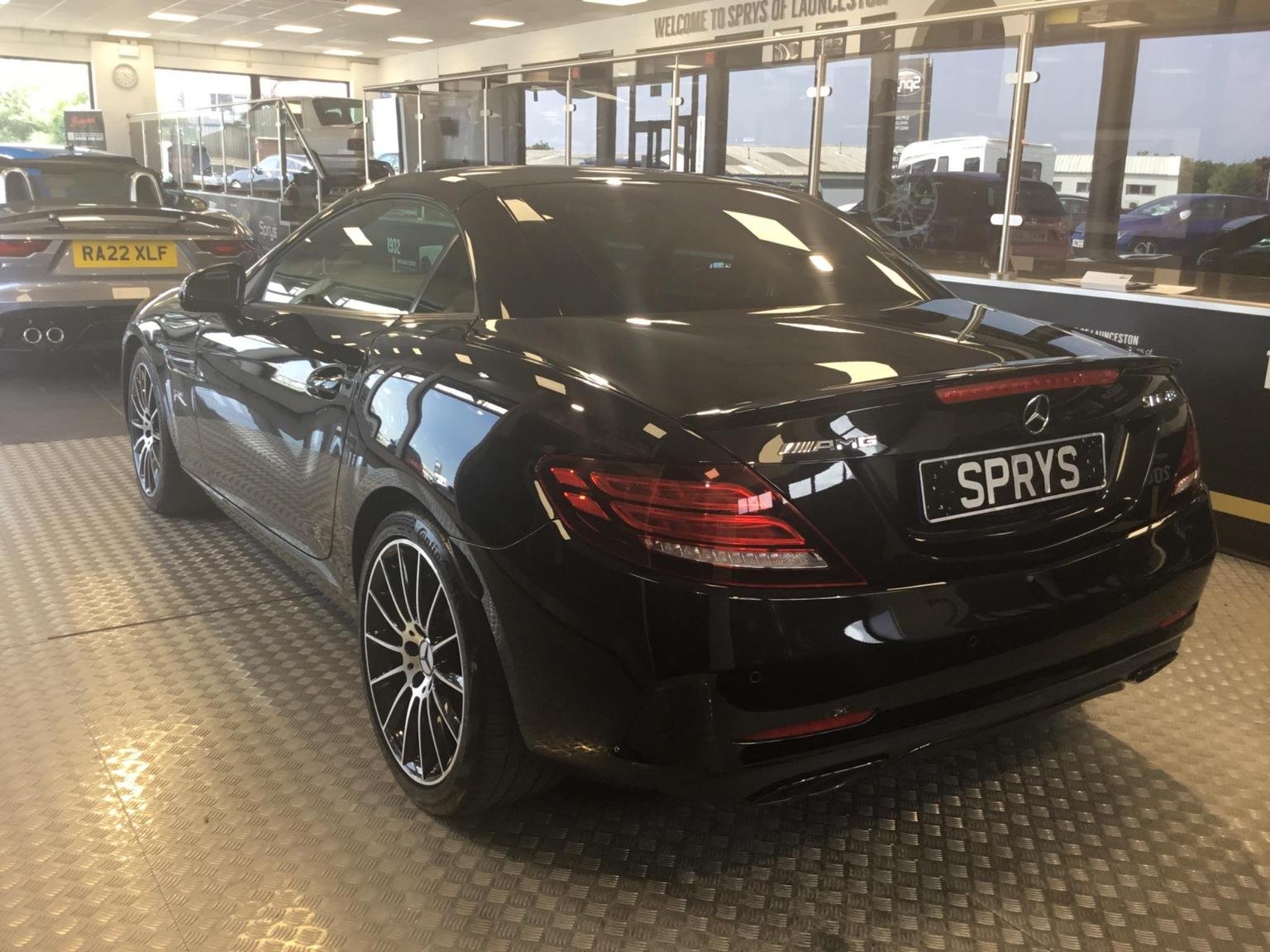 Mercedes Benz SLC