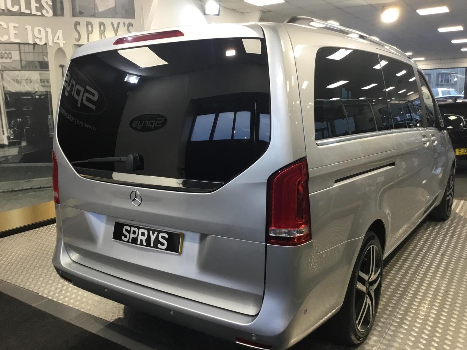 Mercedes Benz V Class