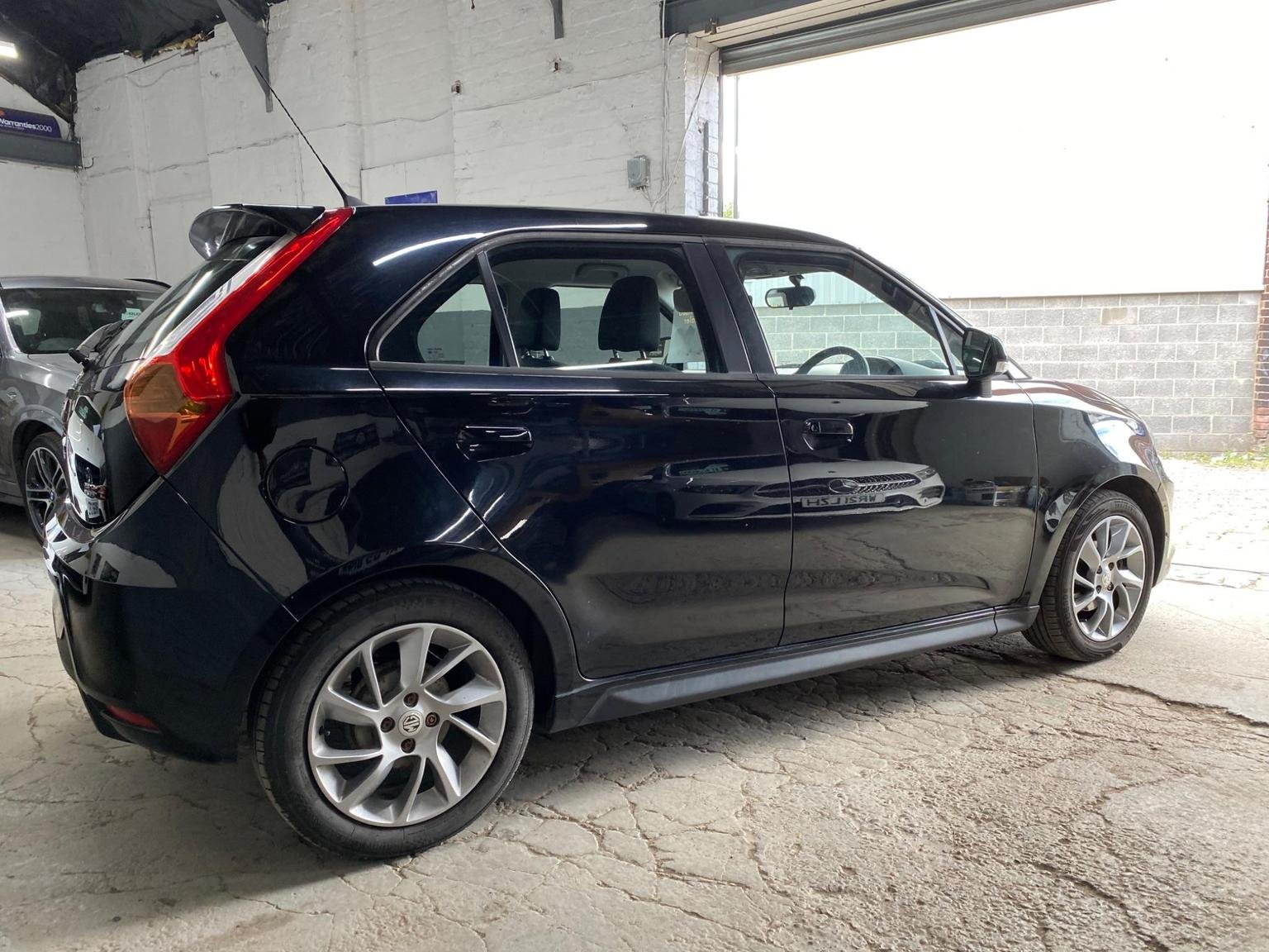 MG 3