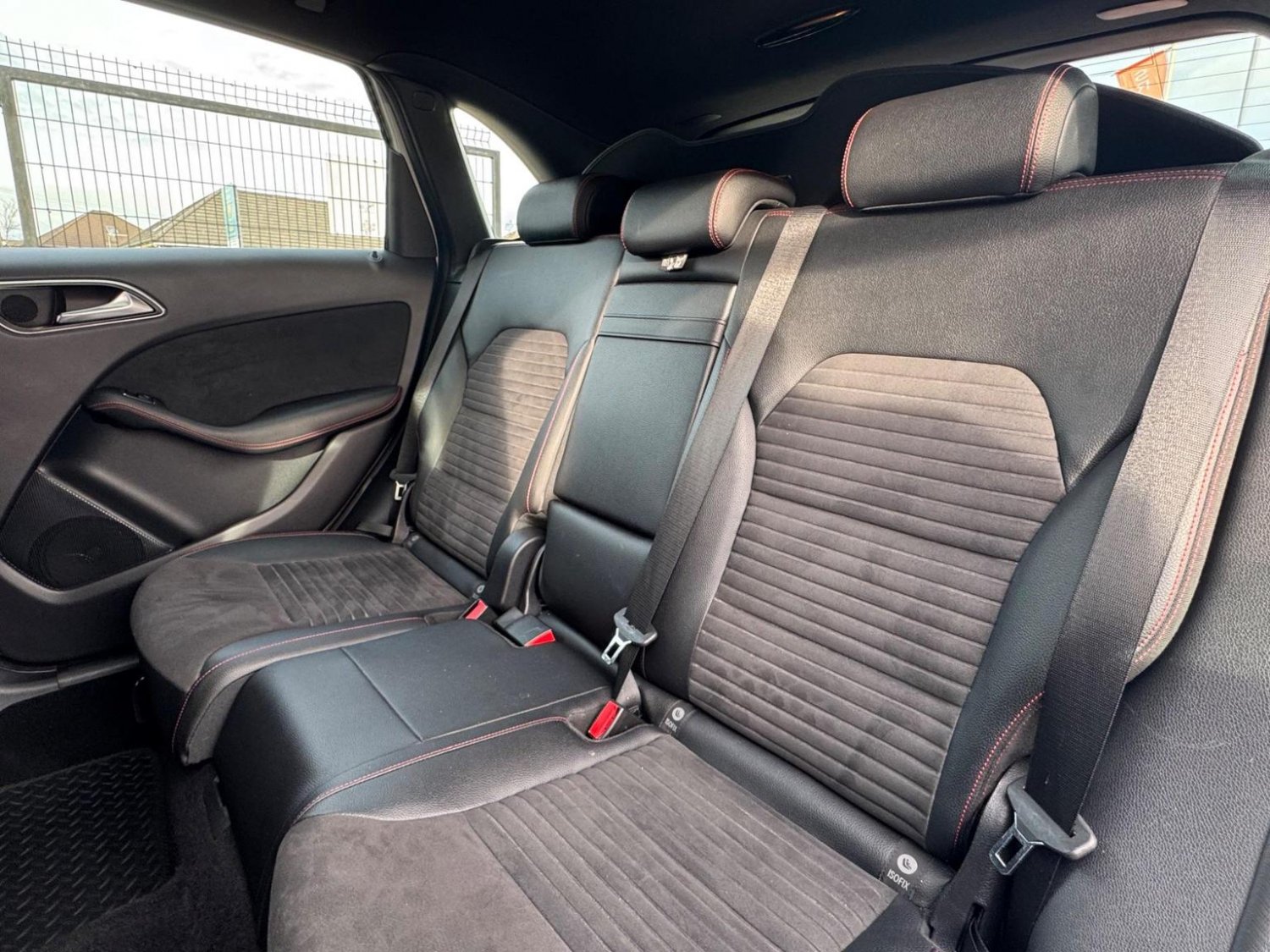 Mercedes Benz B Class
