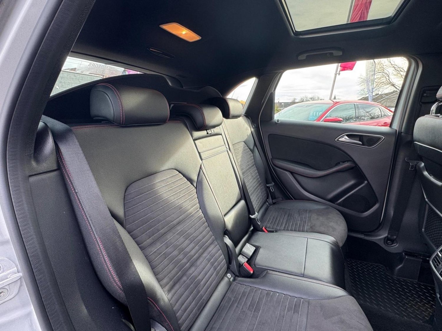 Mercedes Benz B Class