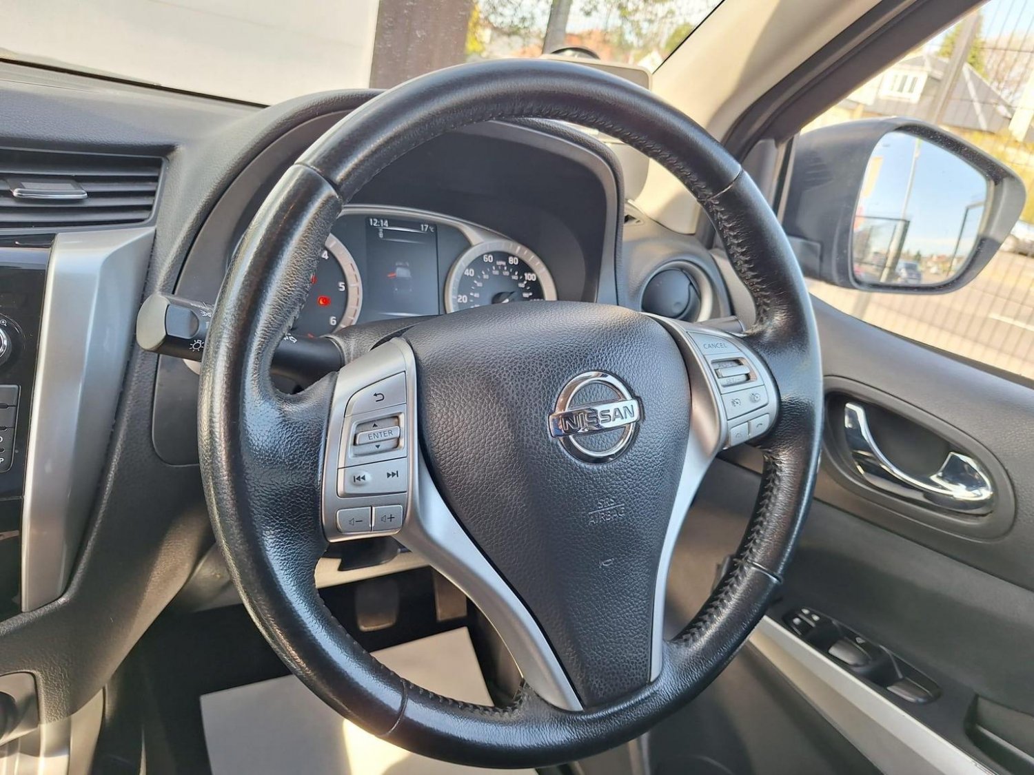 Nissan Navara