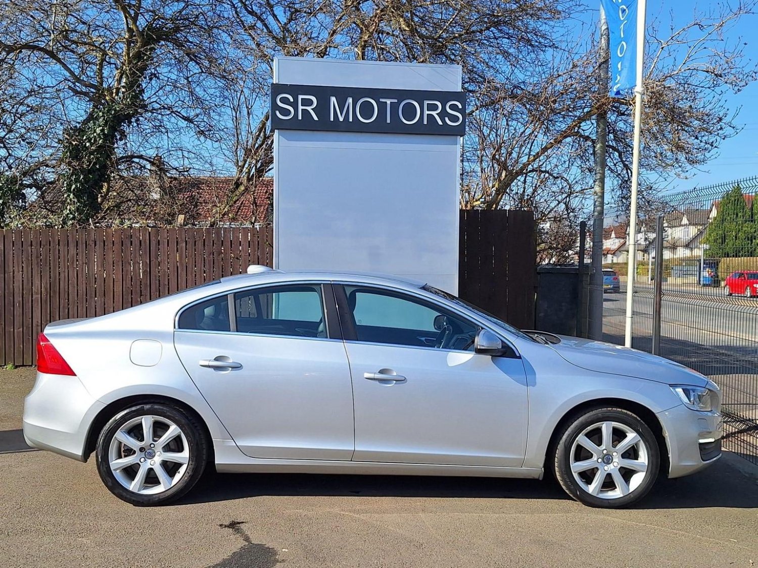 Volvo S60