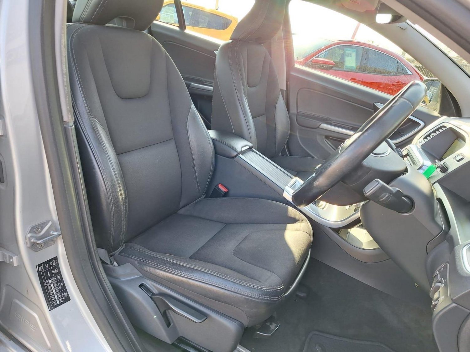 Volvo S60