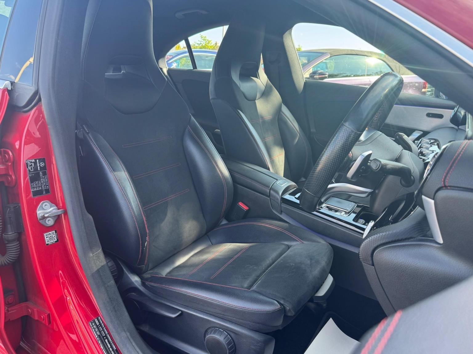 Mercedes Benz CLA