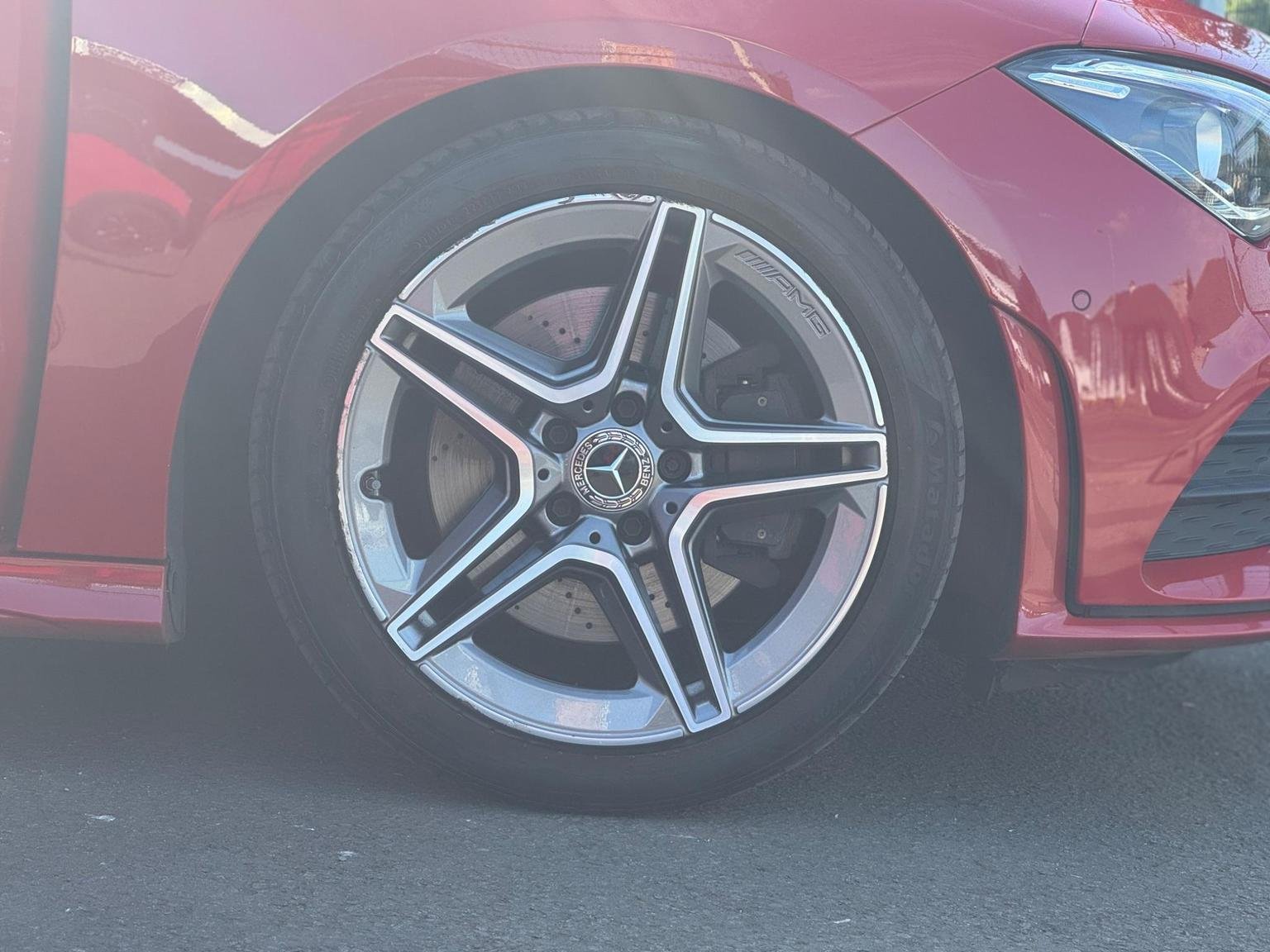 Mercedes Benz CLA