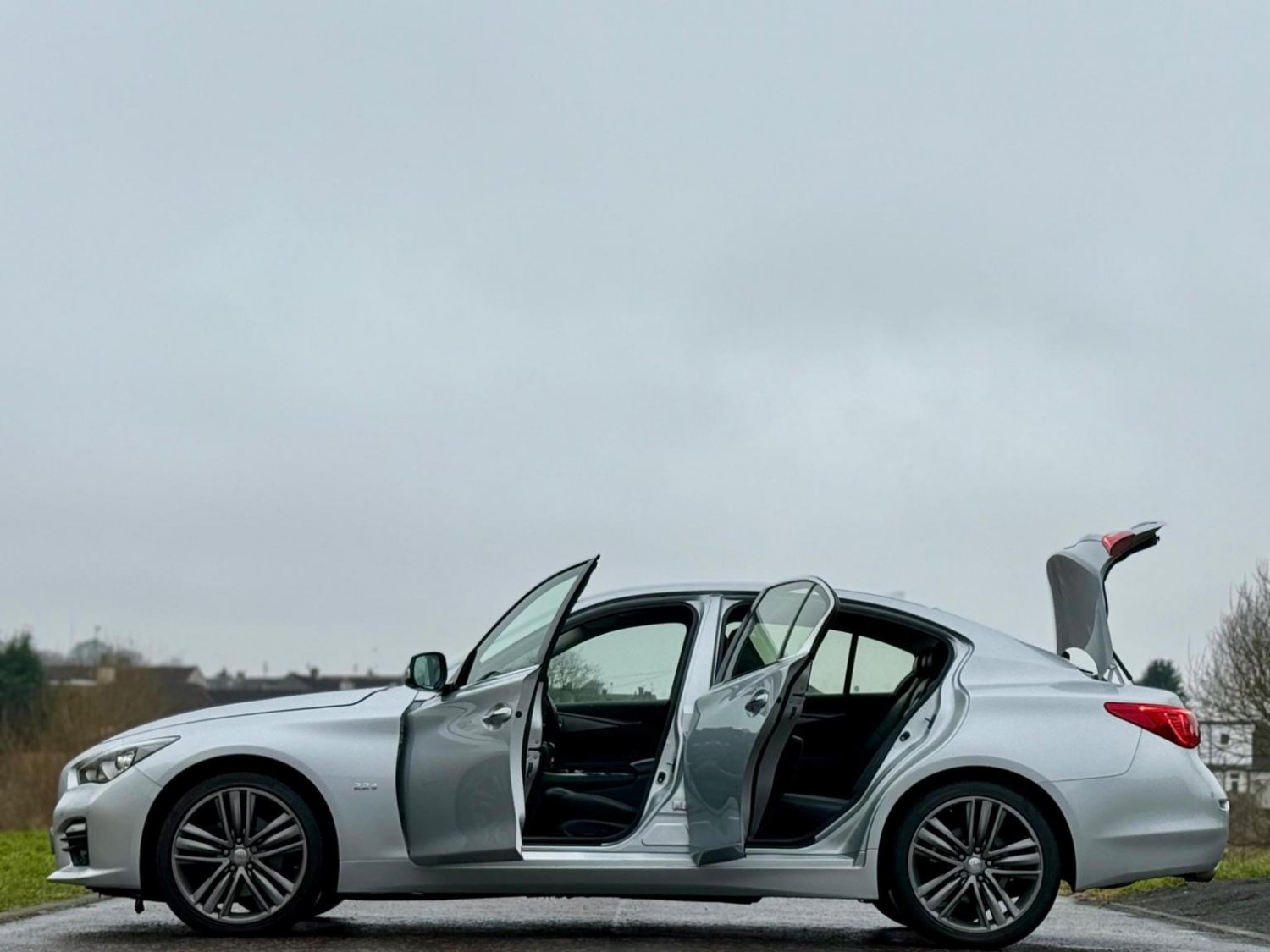 Infiniti Q50