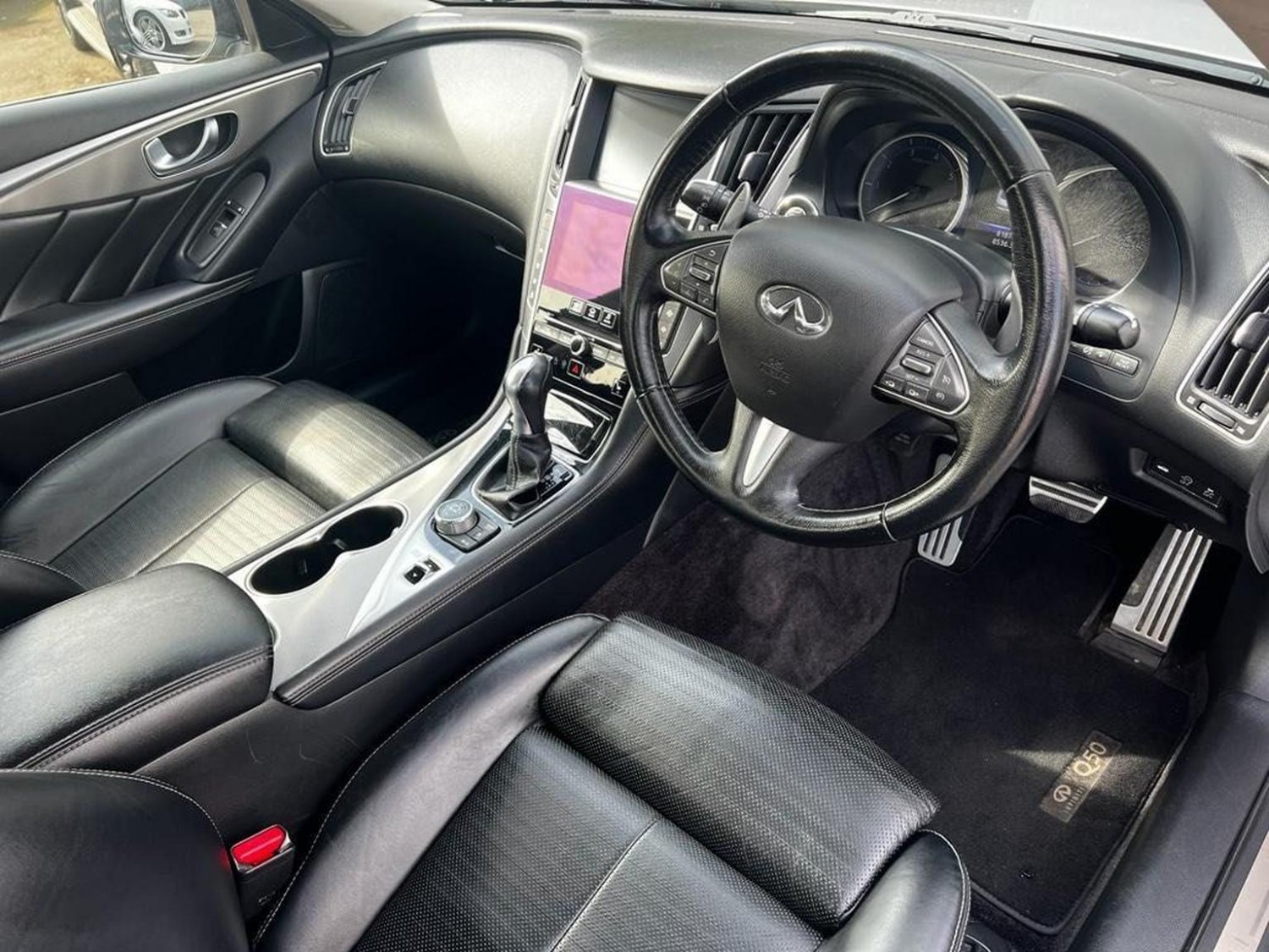 Infiniti Q50