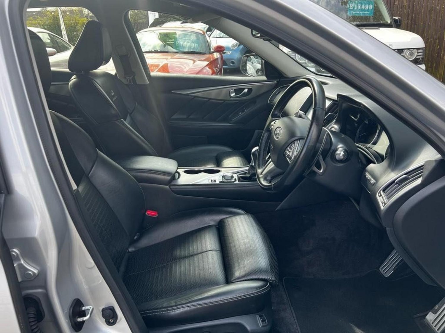 Infiniti Q50