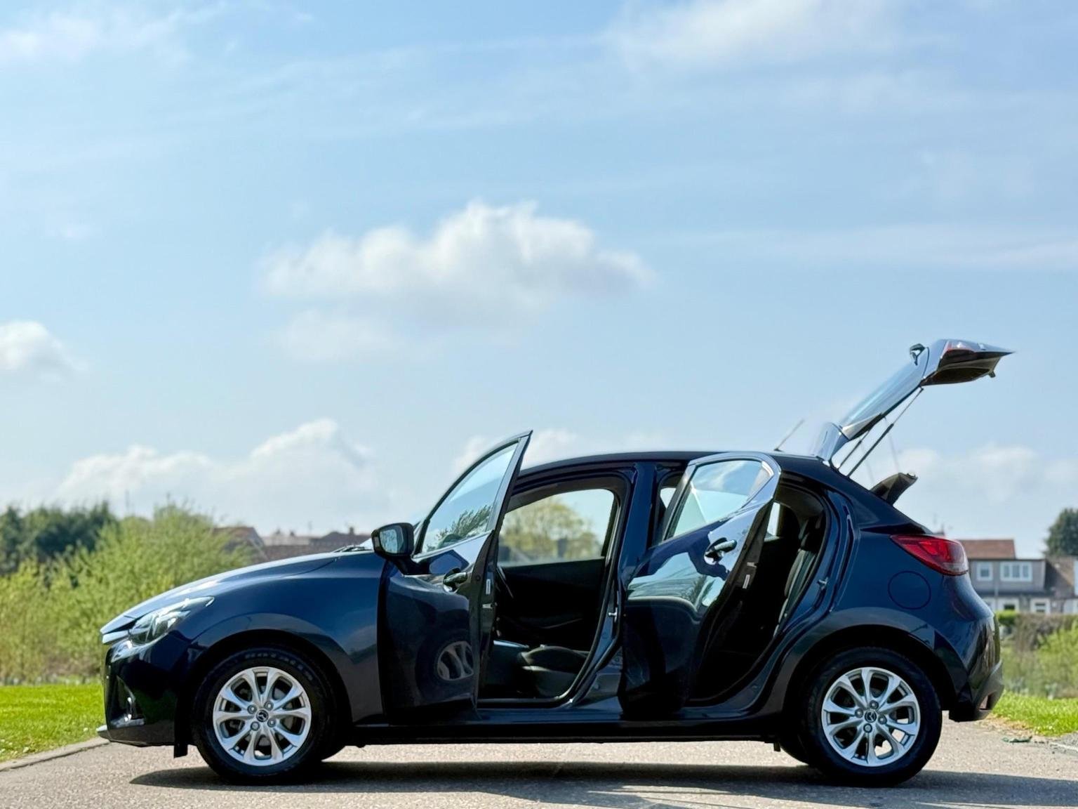 Mazda 2