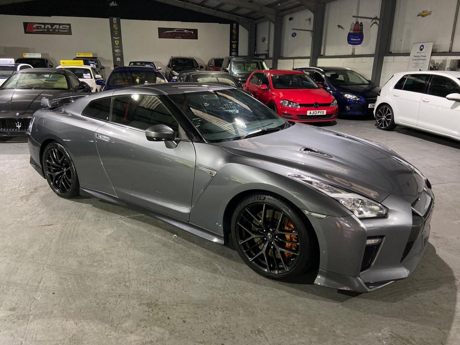 Nissan Gt R