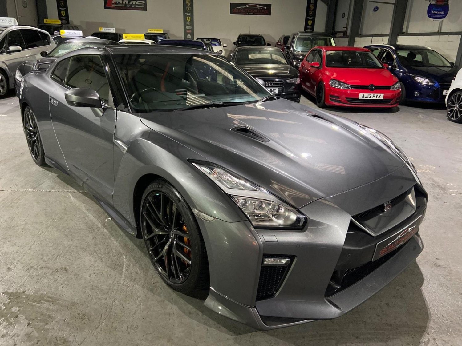 Nissan Gt R