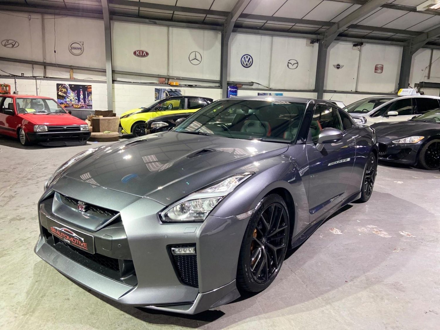 Nissan Gt R