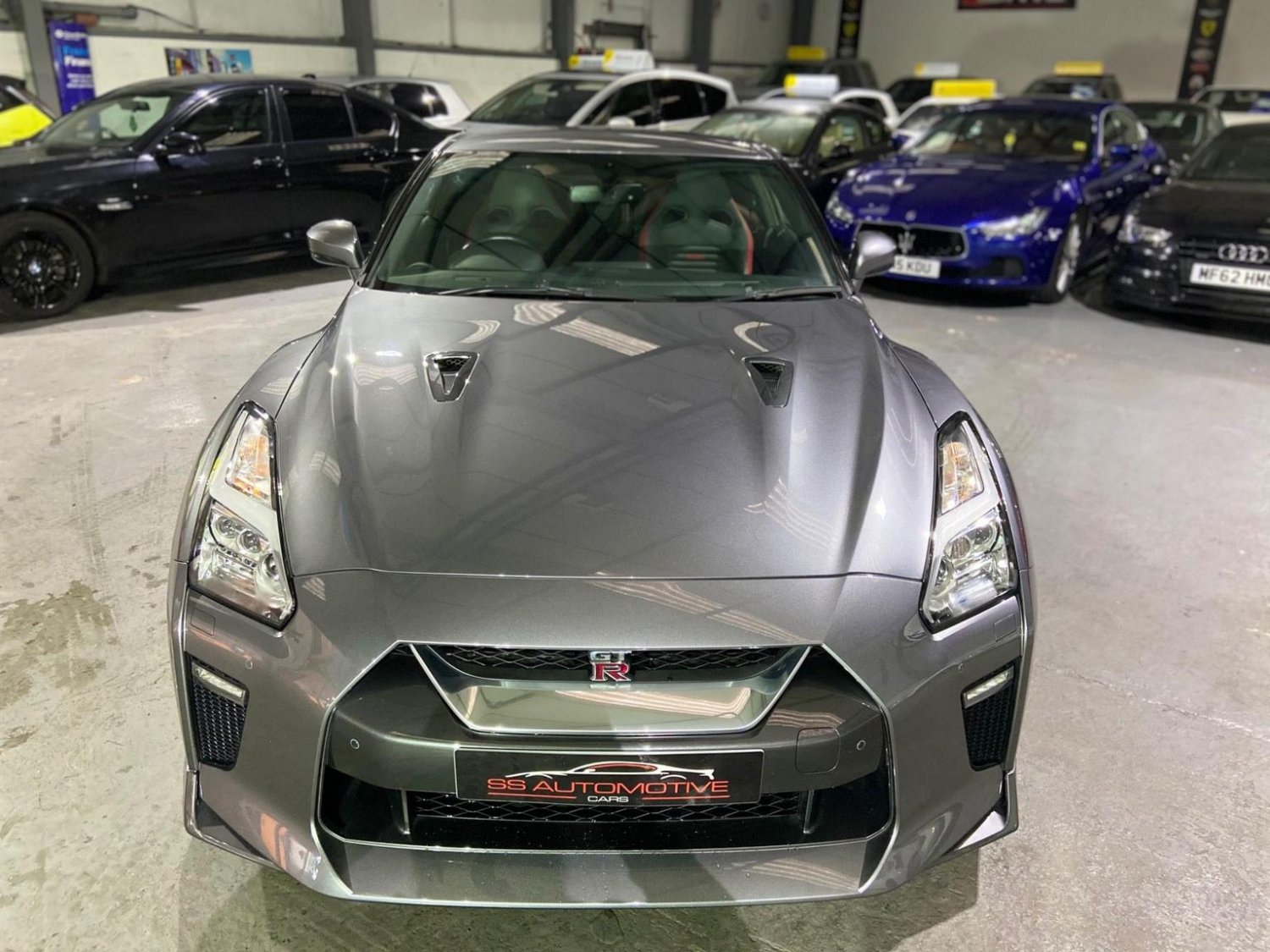 Nissan Gt R