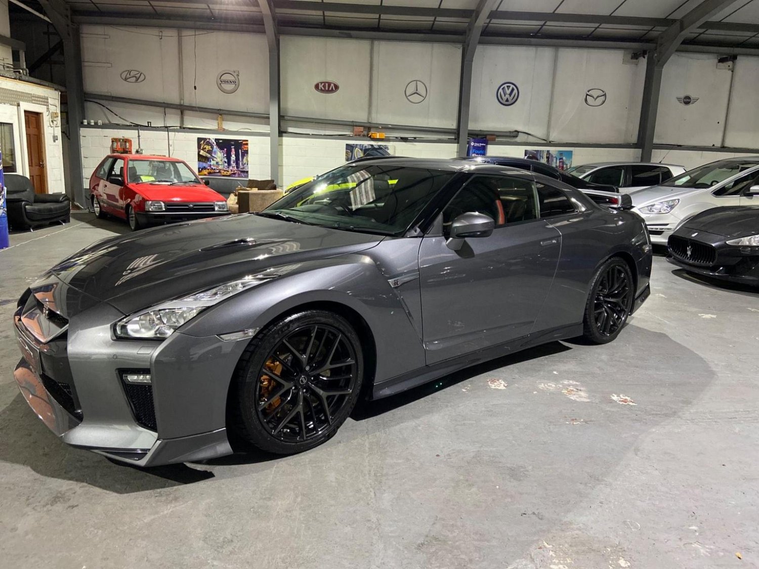 Nissan Gt R