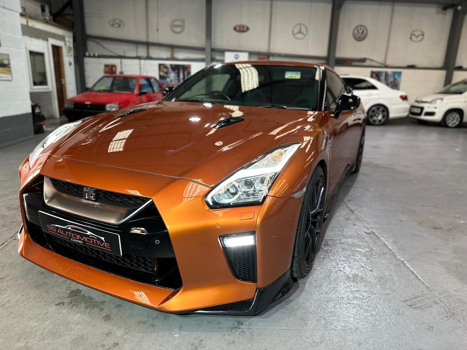 Nissan Gt R