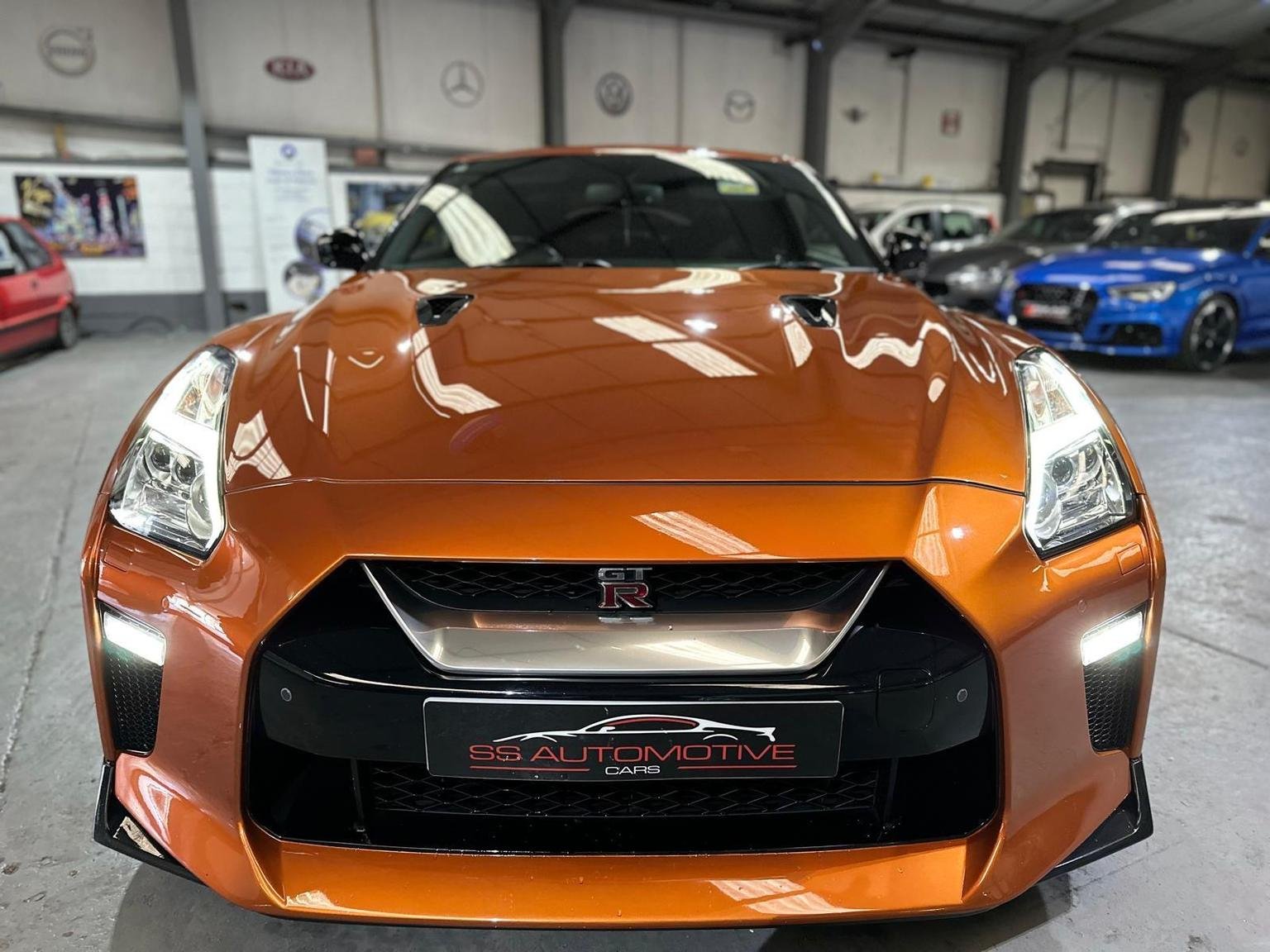 Nissan Gt R