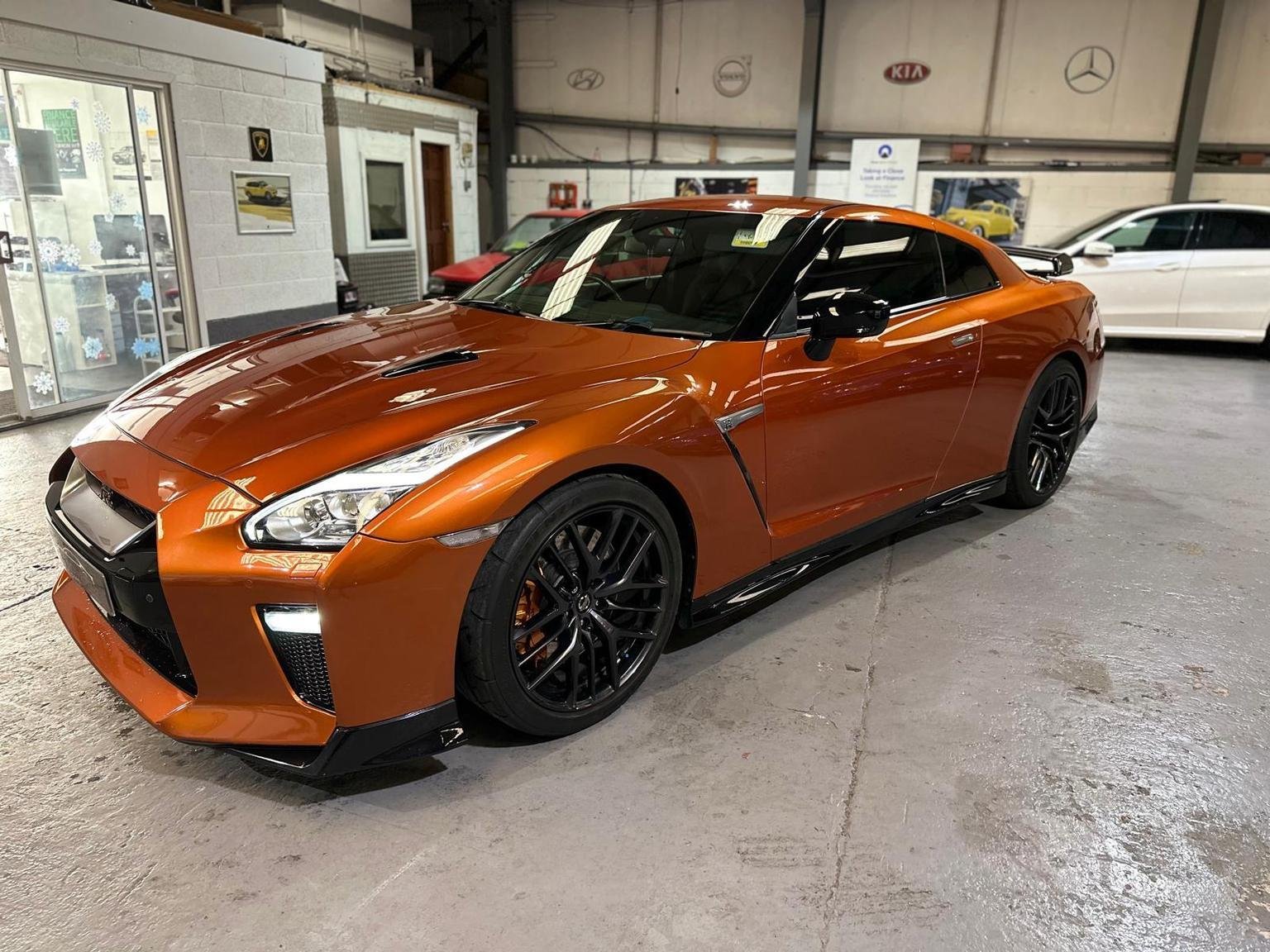 Nissan Gt R