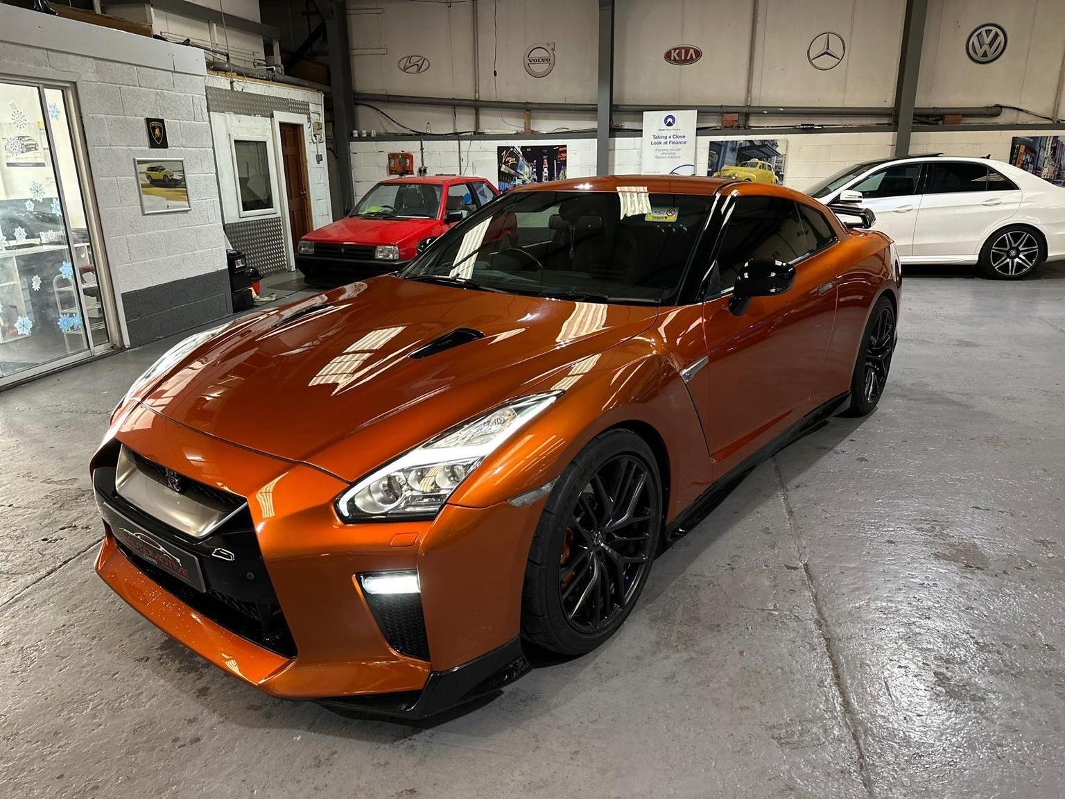 Nissan Gt R